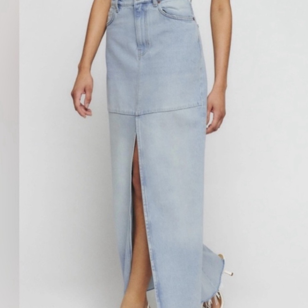 Reformation Jeans Light Wash Denim Maxi Skirt | Front Slit | Raw Hem | Size 29